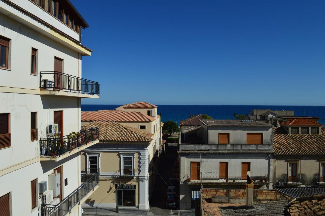 Emerella Guest House Siderno Beach Eksteriør bilde